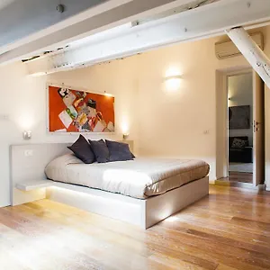 Spanish Steps Luxury Penthouse Roma