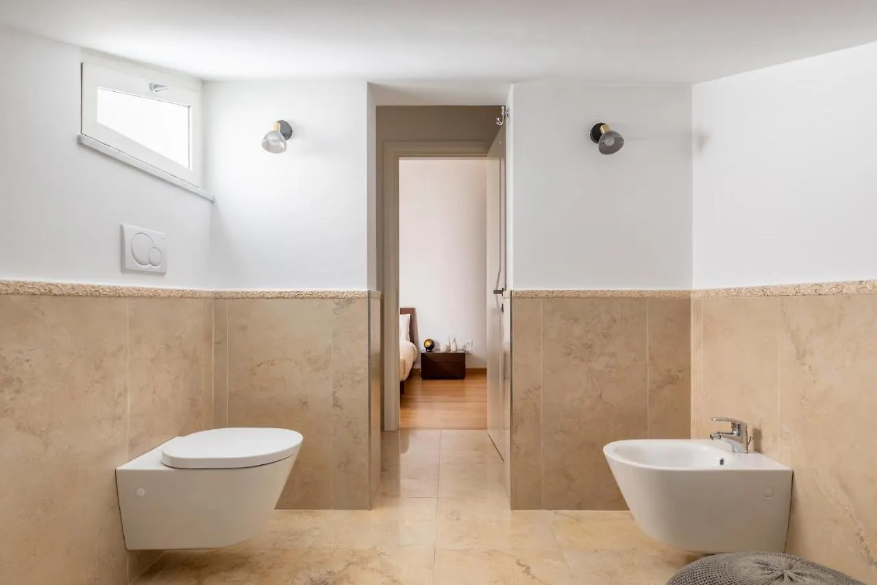 Apartment Barberini Caesar Suites Rome Italy